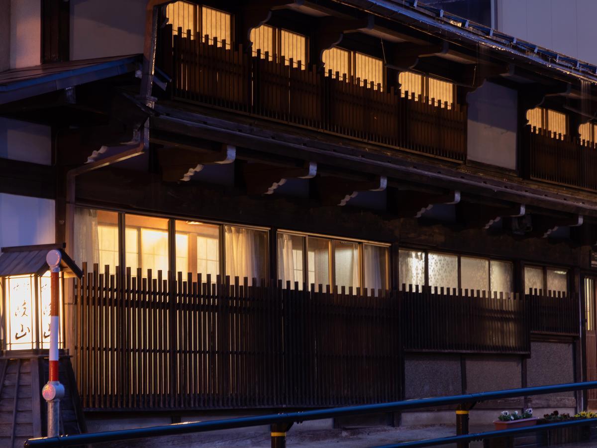 Ryokan Gizan Takayama  Exterior photo